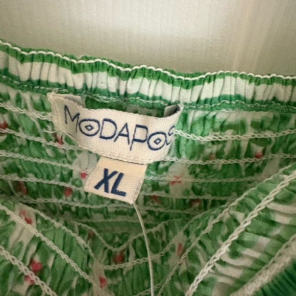 Moda Posa Maxi Dress - Picture 3 of 4